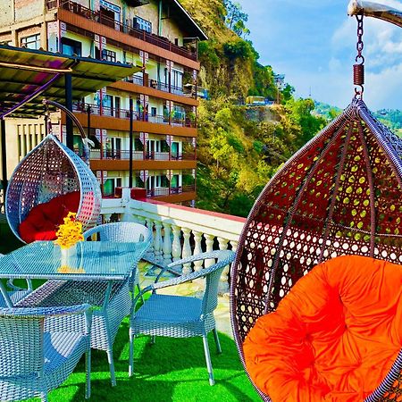 Taara Regency Hotel Shimla Buitenkant foto