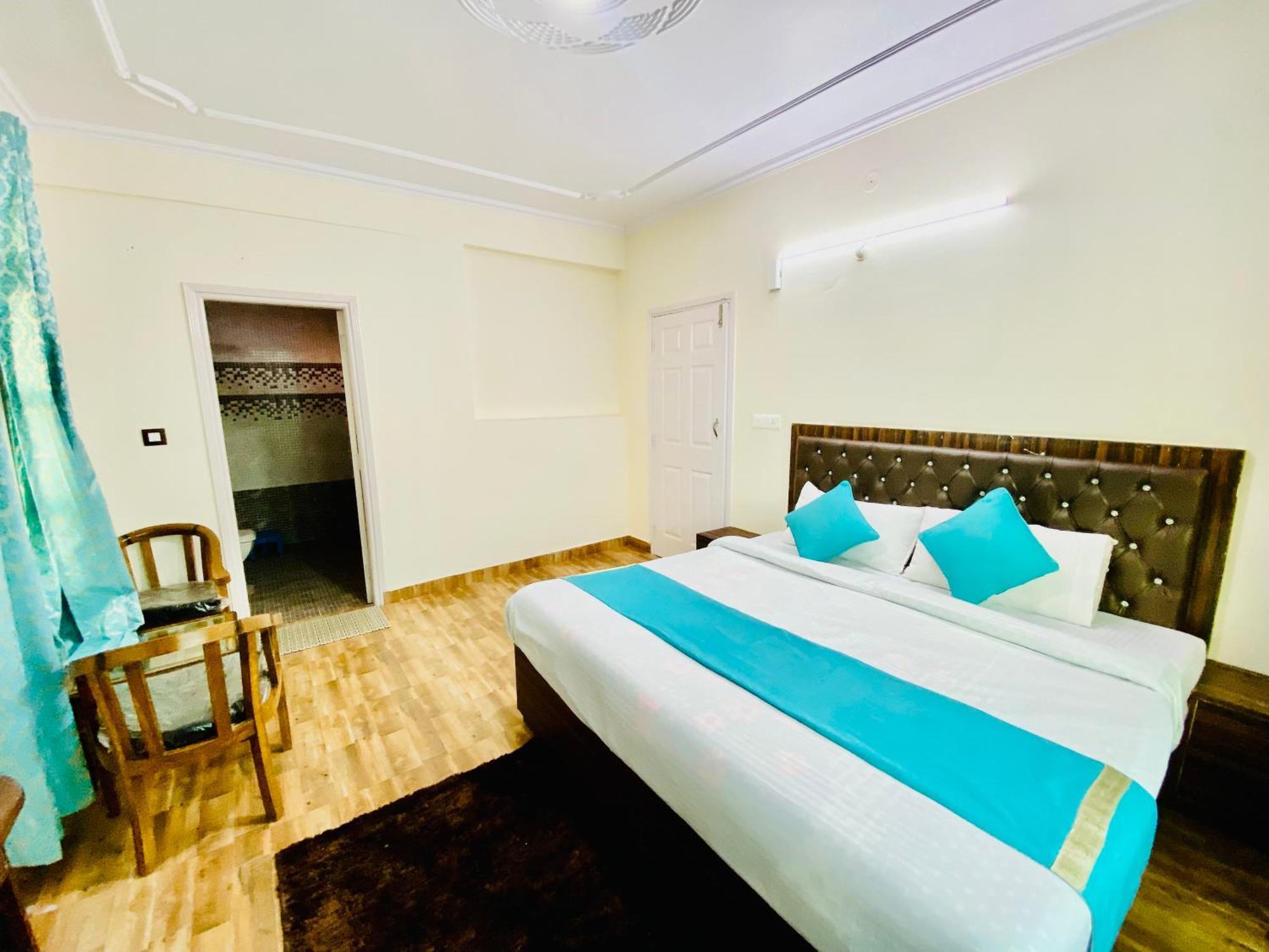 Taara Regency Hotel Shimla Buitenkant foto
